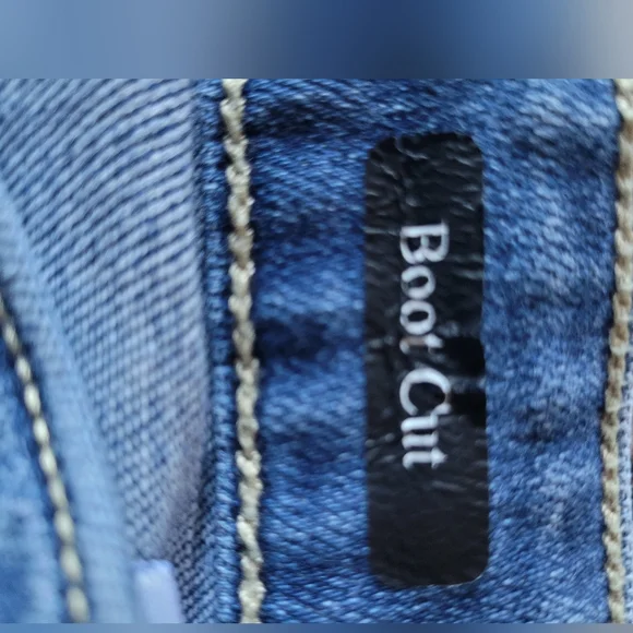 Judy Blue Boot Cut Women's Jeans - Picture 2 of 8